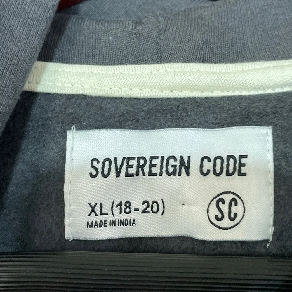 NWOT Sovereign Code Strata Hoodie Boys Men's XL 18-20 Gray Cotton Polyester